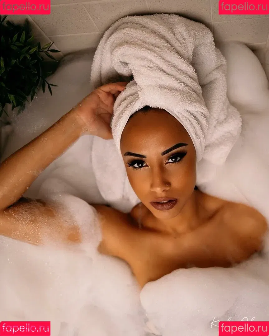 Leila Grey Onlyfans Photo Gallery 