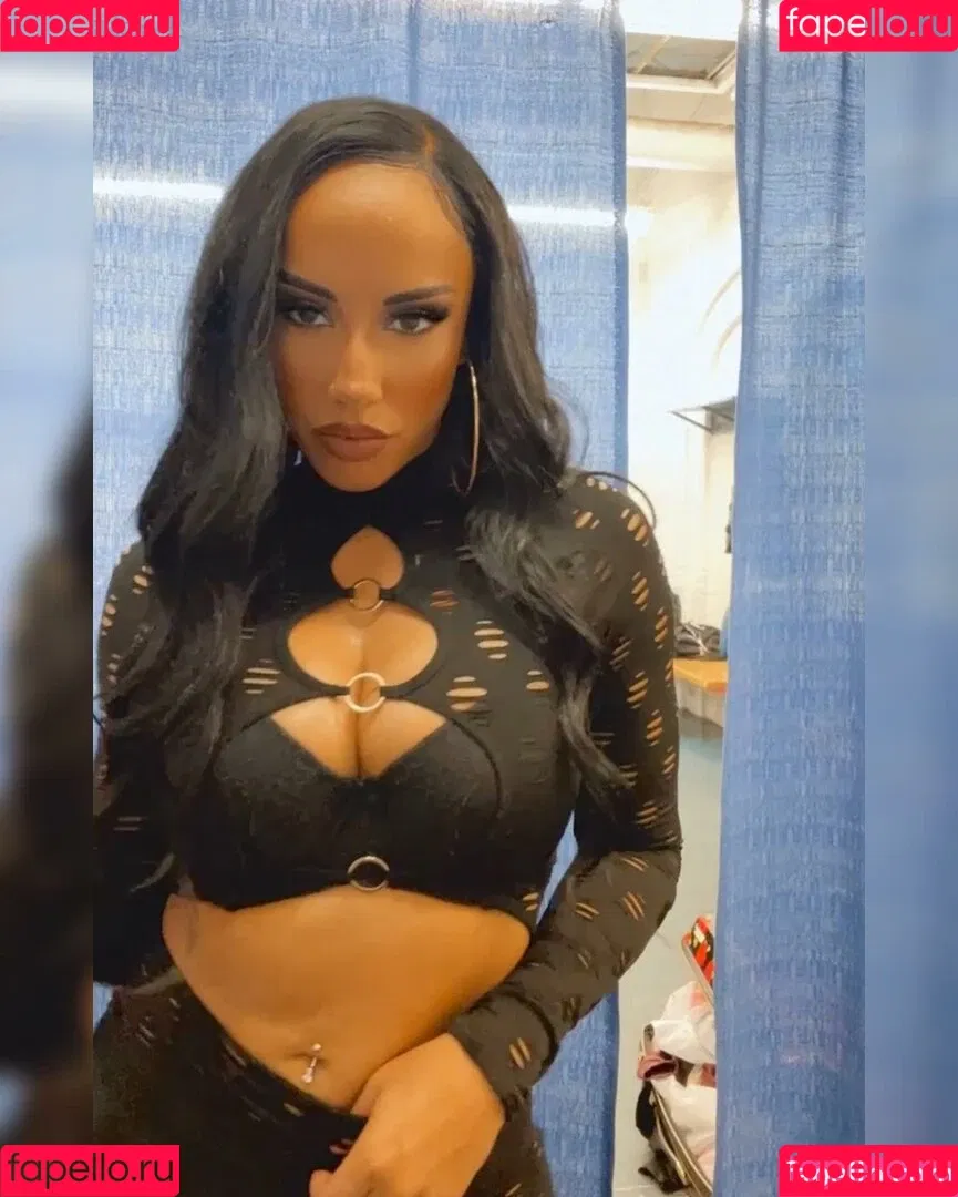 Leila Grey Onlyfans Photo Gallery 