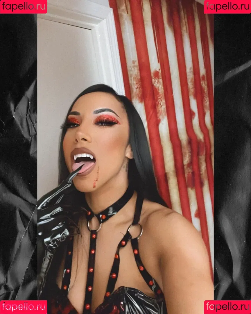 Leila Grey Onlyfans Photo Gallery 