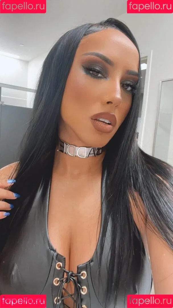 Leila Grey Onlyfans Photo Gallery 