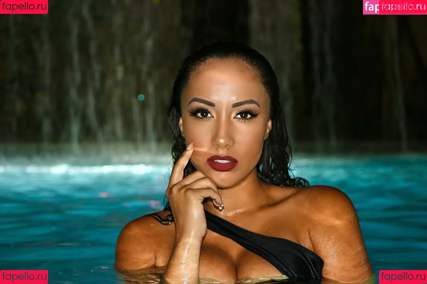 Leila Grey Onlyfans Photo Gallery 