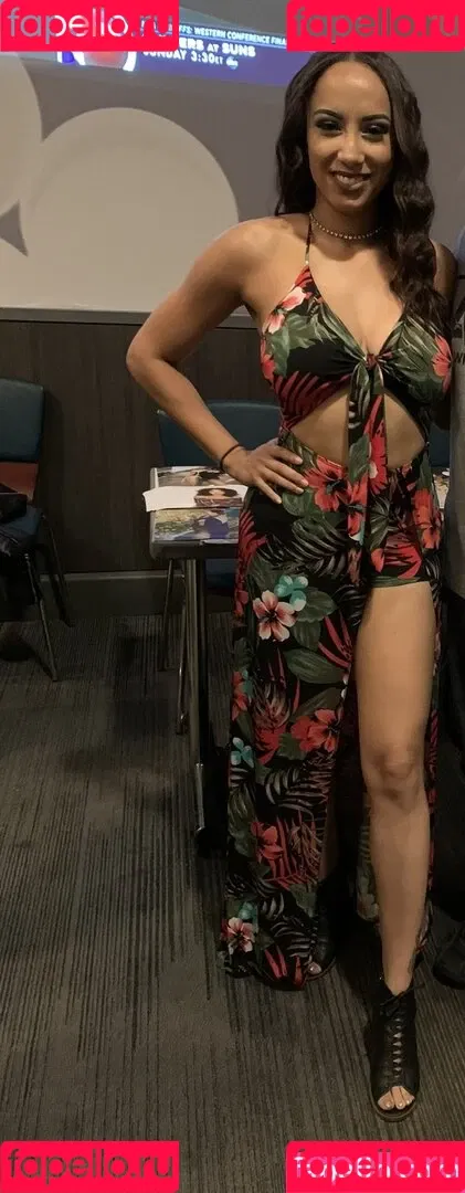 Leila Grey Onlyfans Photo Gallery 