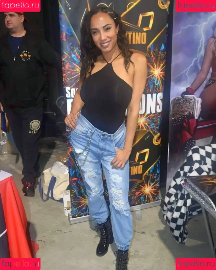 Leila Grey Onlyfans Photo Gallery 