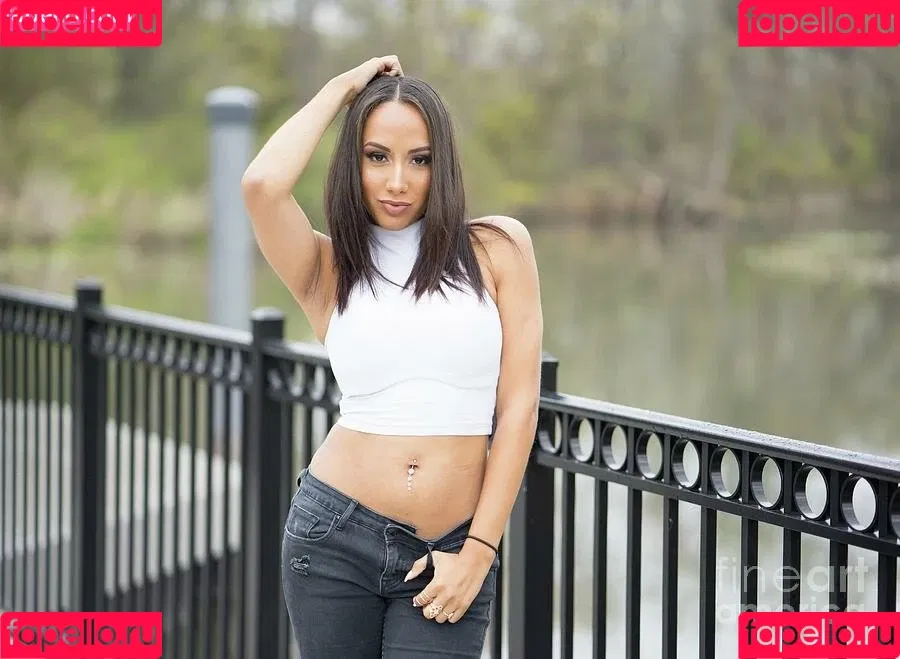 Leila Grey Onlyfans Photo Gallery 
