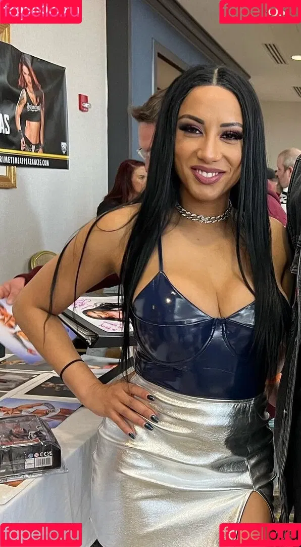 Leila Grey Onlyfans Photo Gallery 