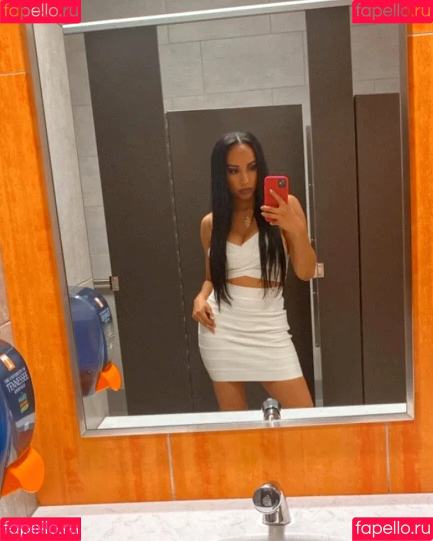 Leila Grey Onlyfans Photo Gallery 
