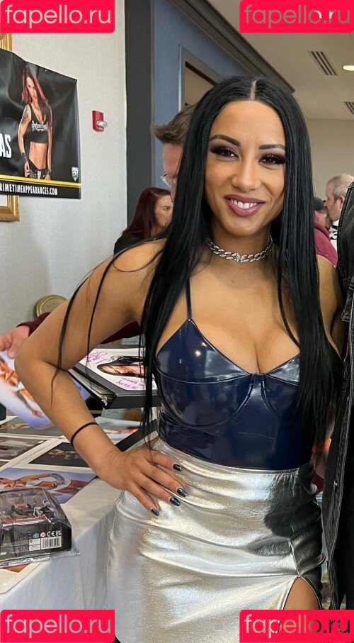 Leila Grey Onlyfans Photo Gallery 