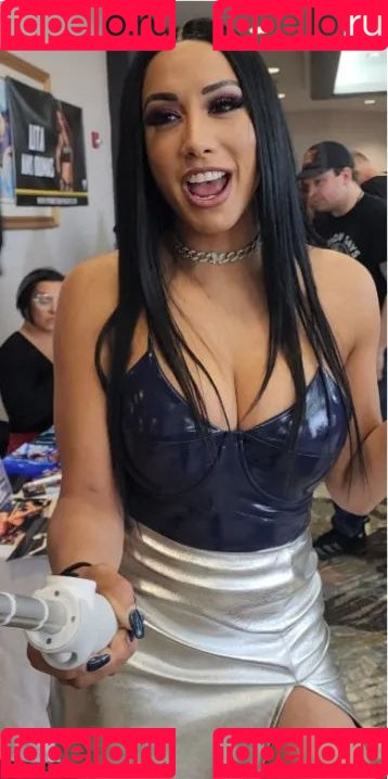 Leila Grey Onlyfans Photo Gallery 