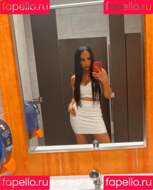 Leila Grey Onlyfans Photo Gallery 