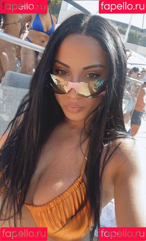 Leila Grey Onlyfans Photo Gallery 