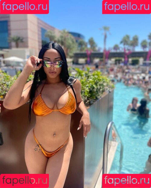 Leila Grey Onlyfans Photo Gallery 