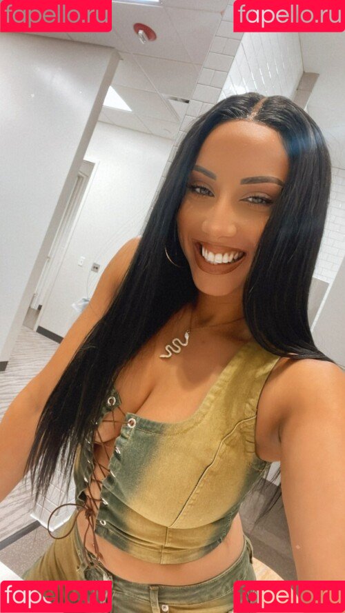 Leila Grey Onlyfans Photo Gallery 