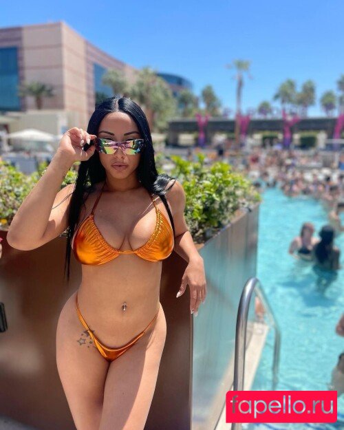 Leila Grey Nude Onlyfans Photo 13