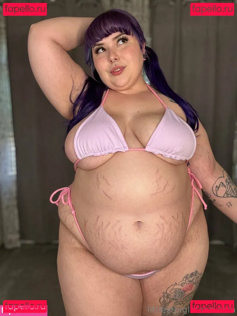 littlestpigletann Onlyfans Photo Gallery 