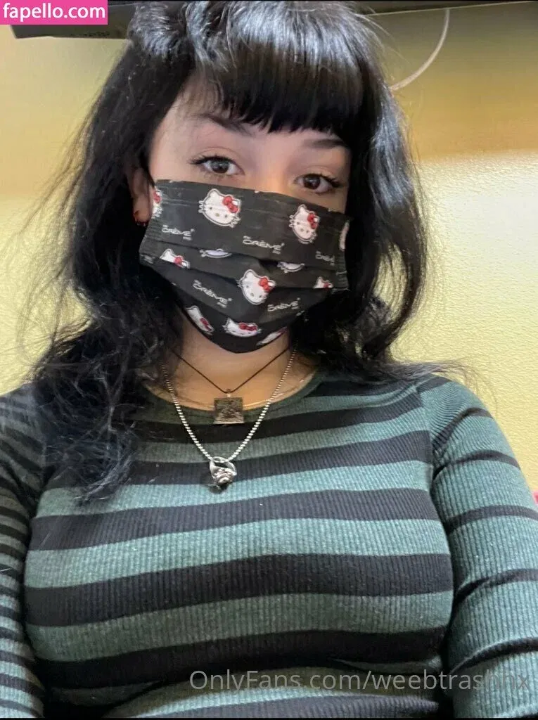 weebtrashhx Onlyfans Photo Gallery 