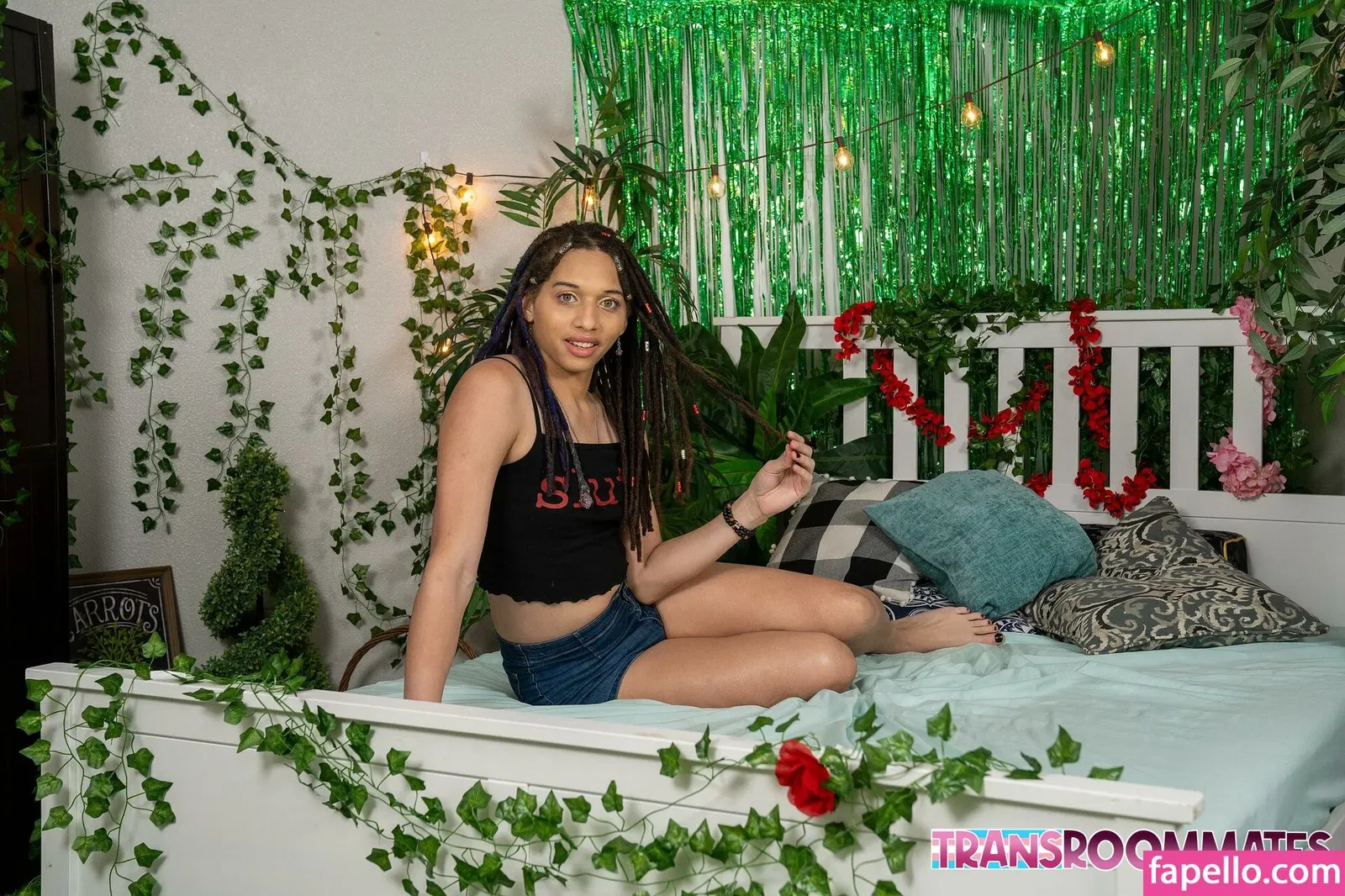 Nyxi Leon Onlyfans Photo Gallery 