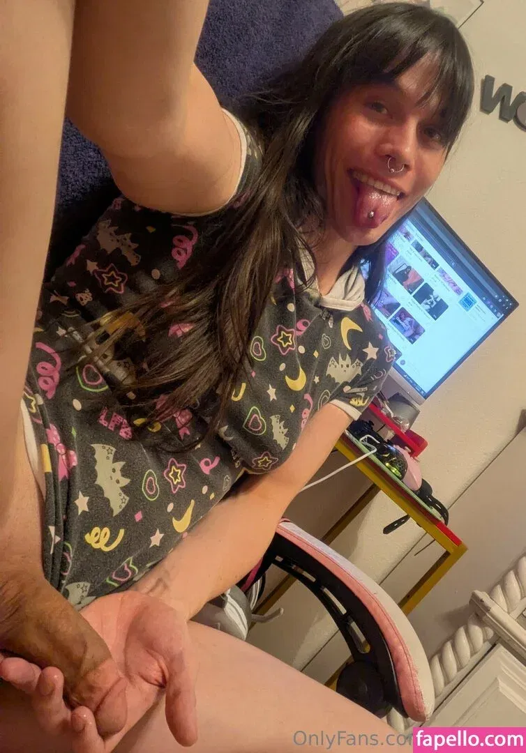 Nyxi Leon Onlyfans Photo Gallery 