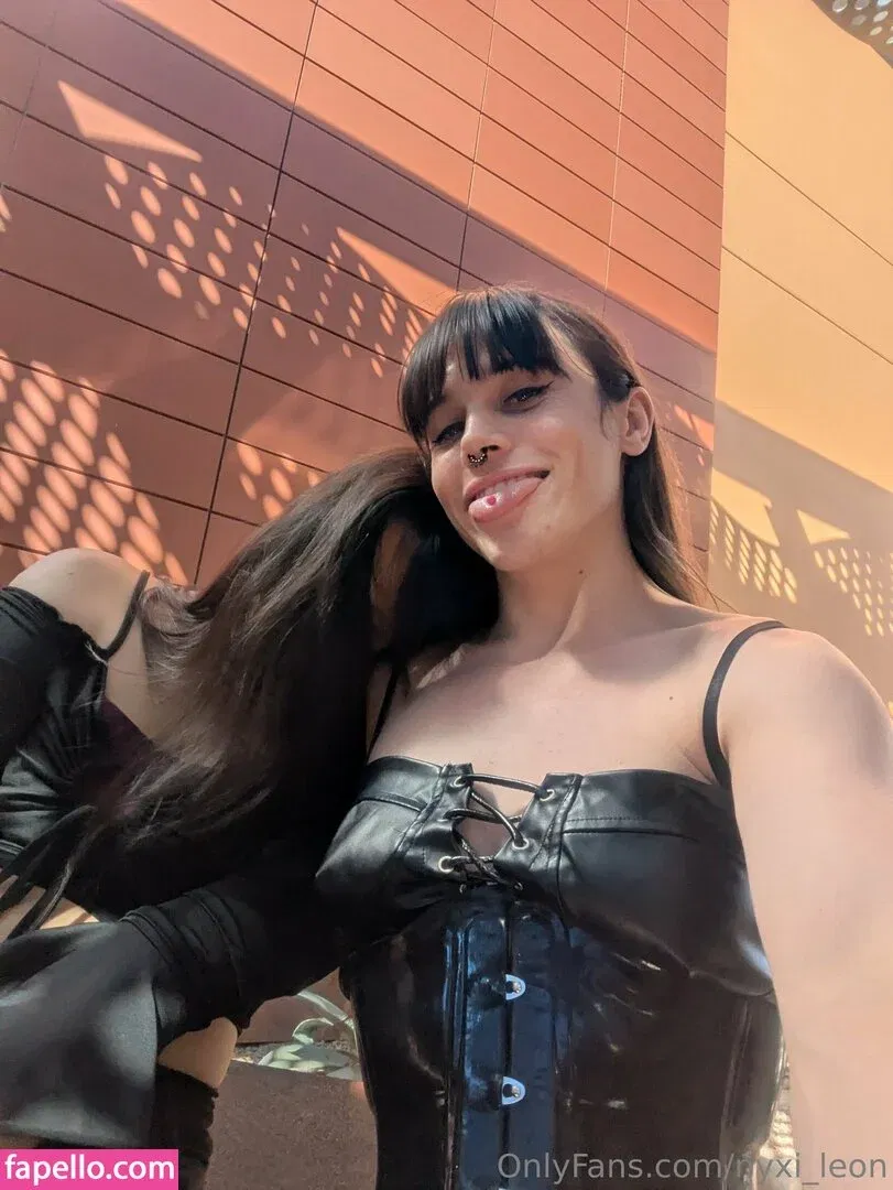 Nyxi Leon Onlyfans Photo Gallery 