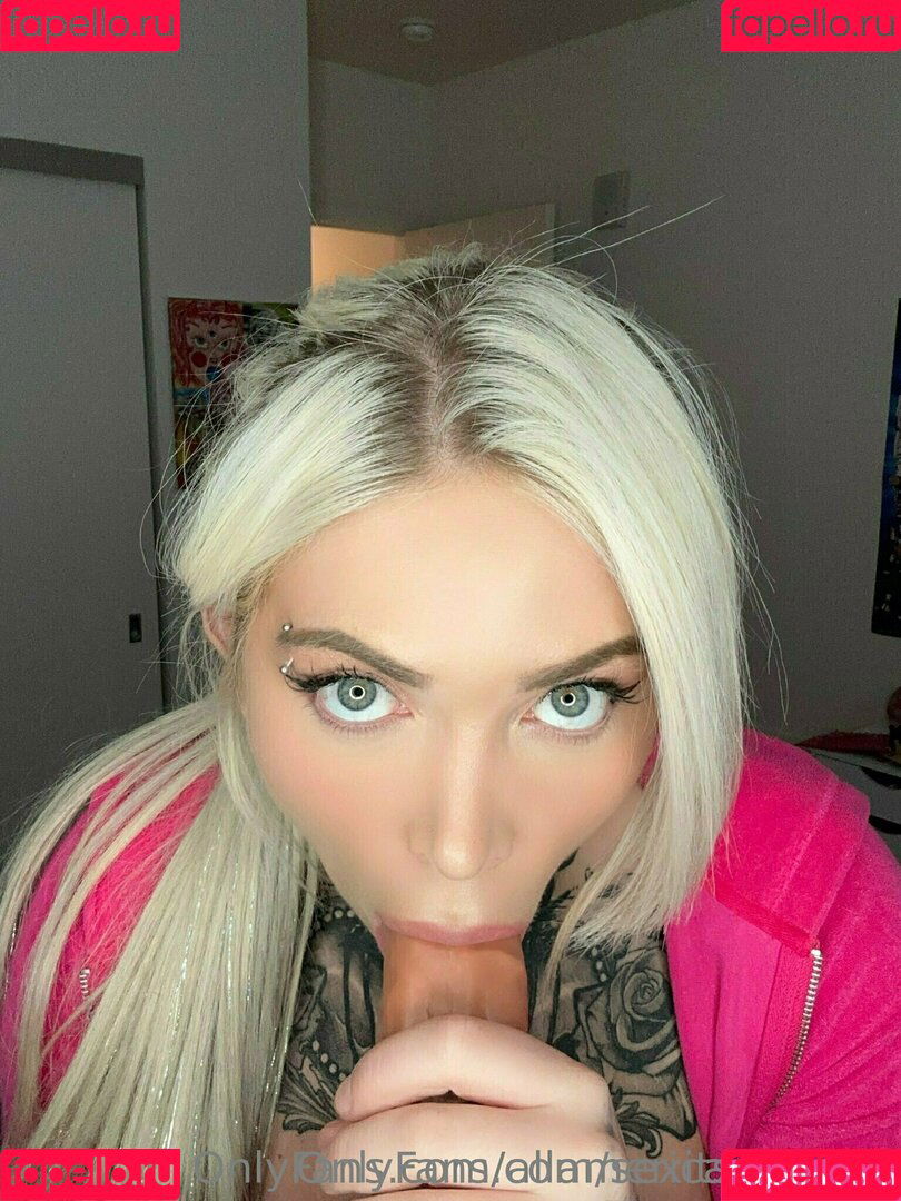 sexitsmylife7 Onlyfans Photo Gallery 