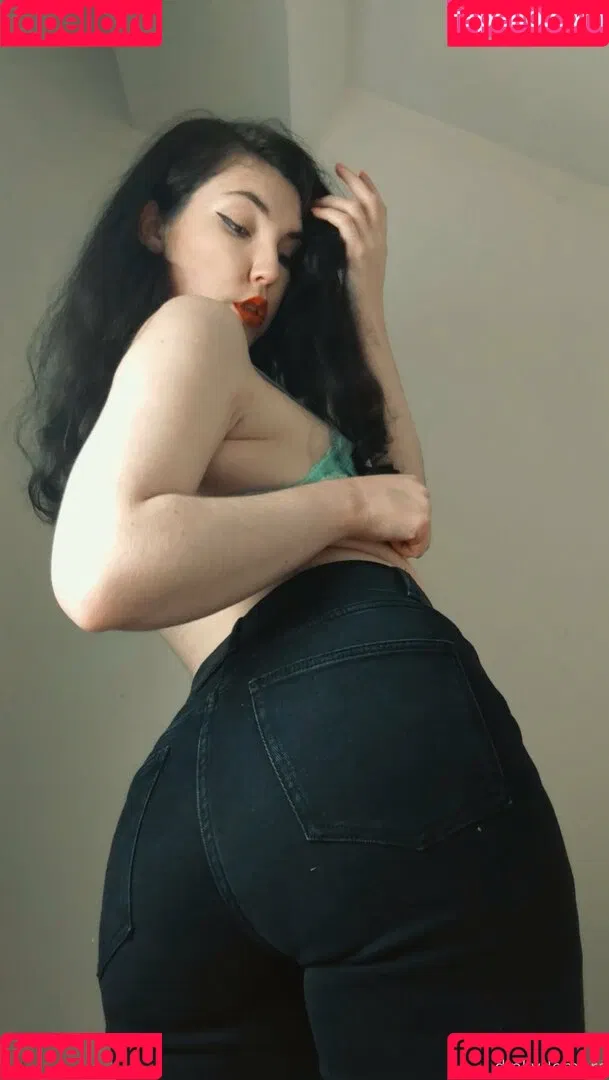 dinkydemure Onlyfans Photo Gallery 