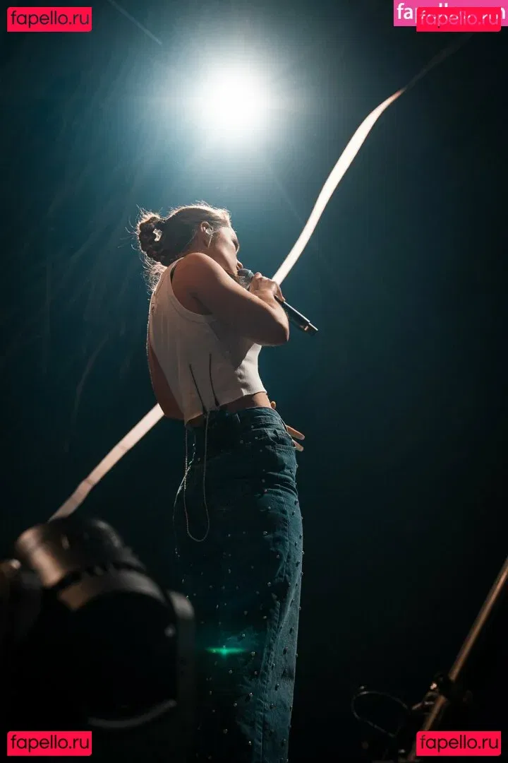 Sigrid Onlyfans Photo Gallery 