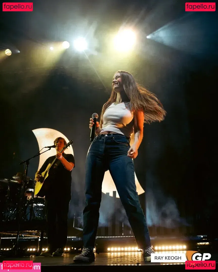 Sigrid Onlyfans Photo Gallery 