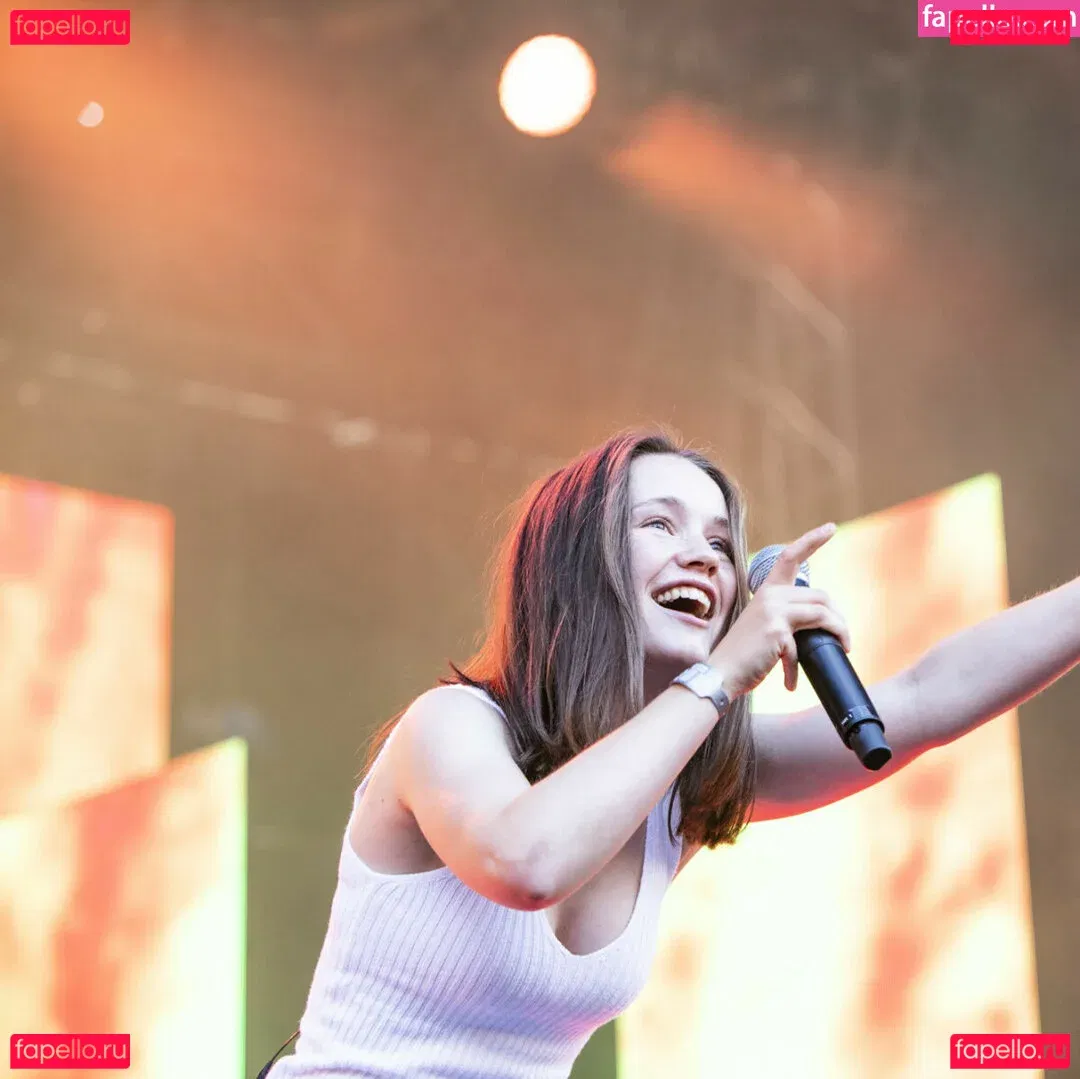 Sigrid Onlyfans Photo Gallery 