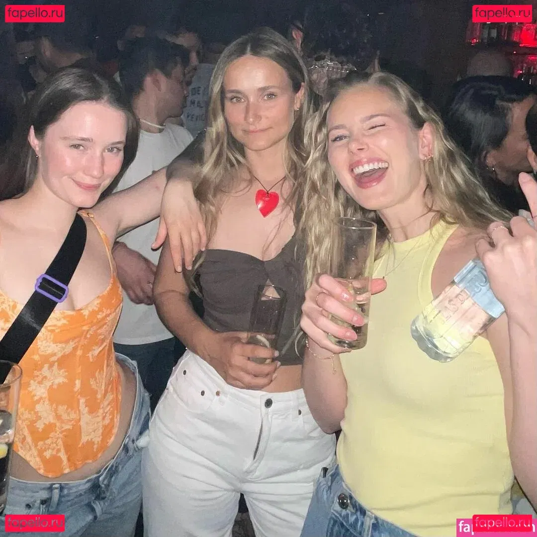 Sigrid Onlyfans Photo Gallery 