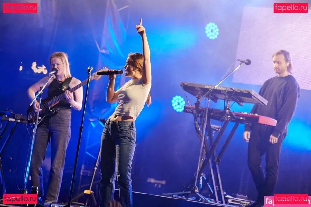 Sigrid Onlyfans Photo Gallery 