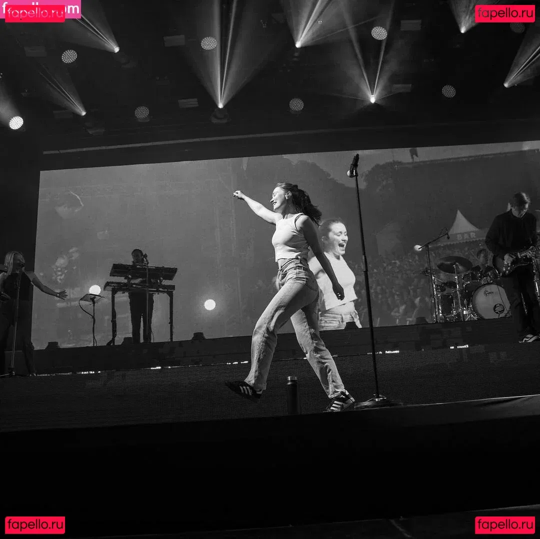 Sigrid Onlyfans Photo Gallery 