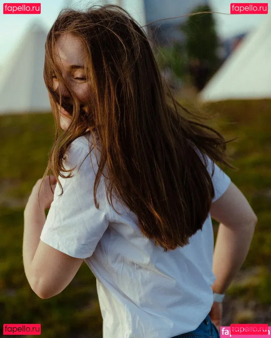 Sigrid Onlyfans Photo Gallery 