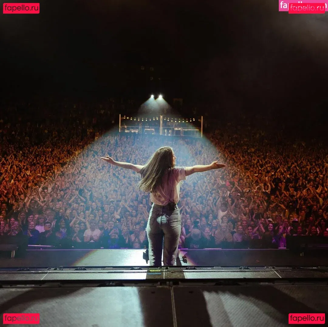 Sigrid Onlyfans Photo Gallery 