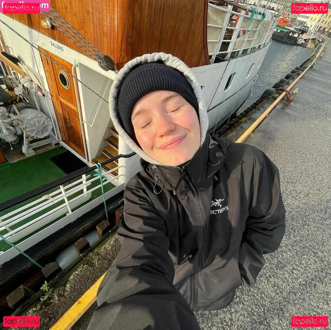 Sigrid Onlyfans Photo Gallery 