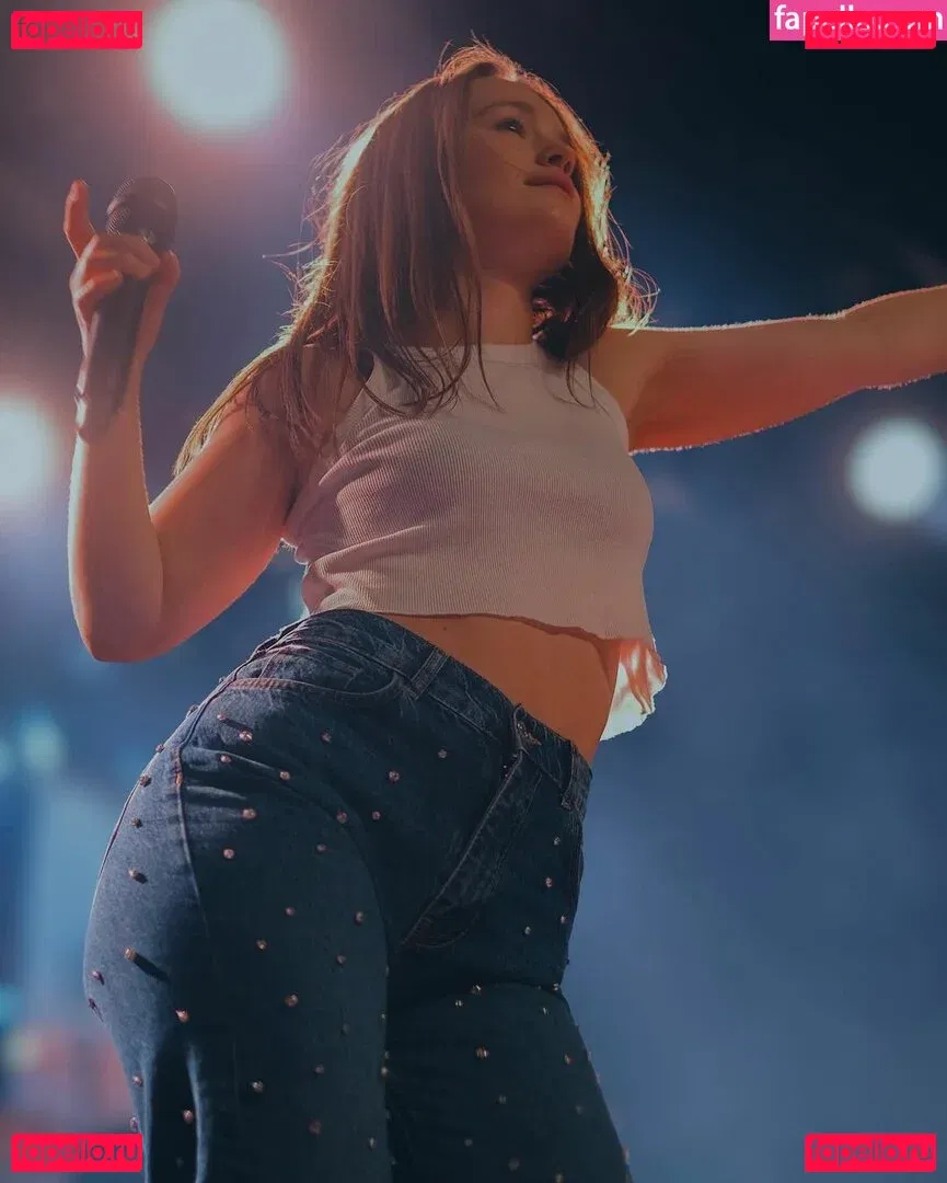 Sigrid Onlyfans Photo Gallery 