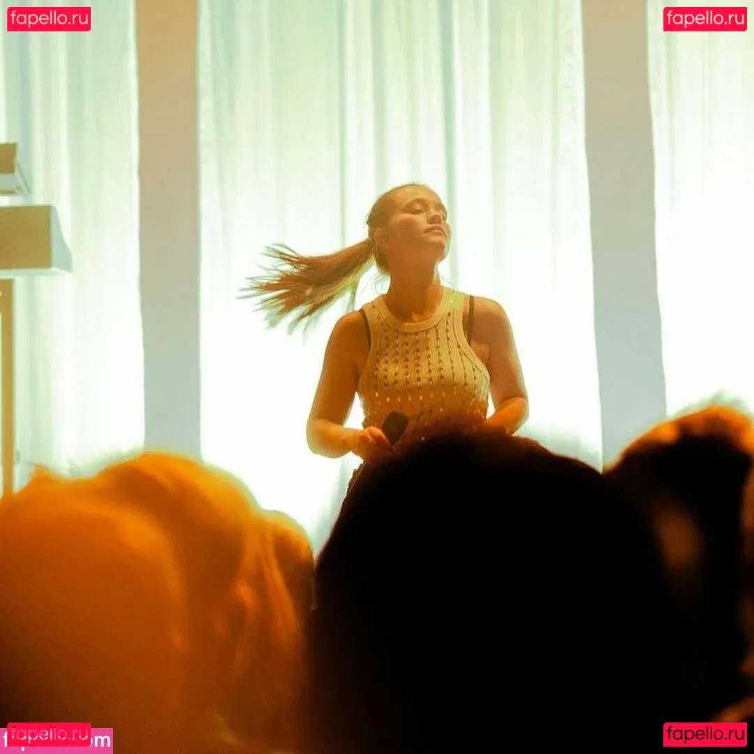 Sigrid Onlyfans Photo Gallery 