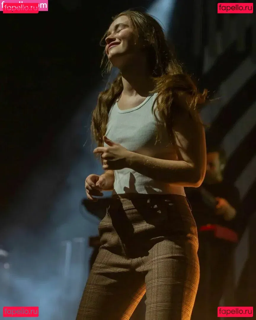 Sigrid Onlyfans Photo Gallery 