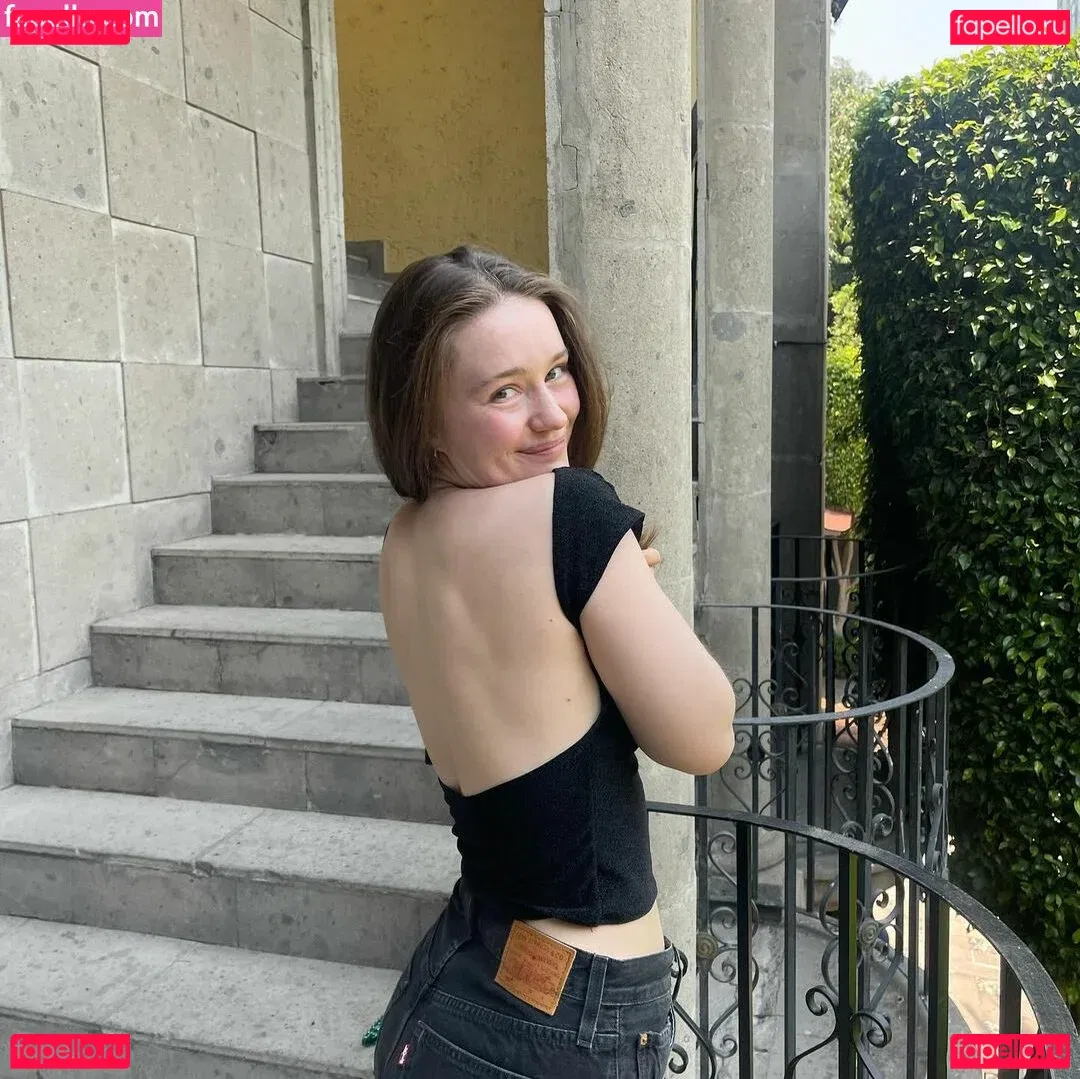 Sigrid Onlyfans Photo Gallery 