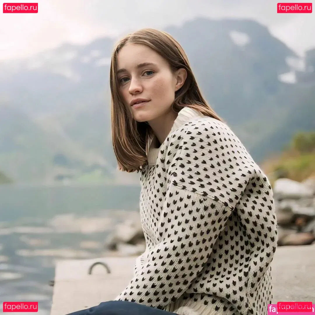 Sigrid Onlyfans Photo Gallery 