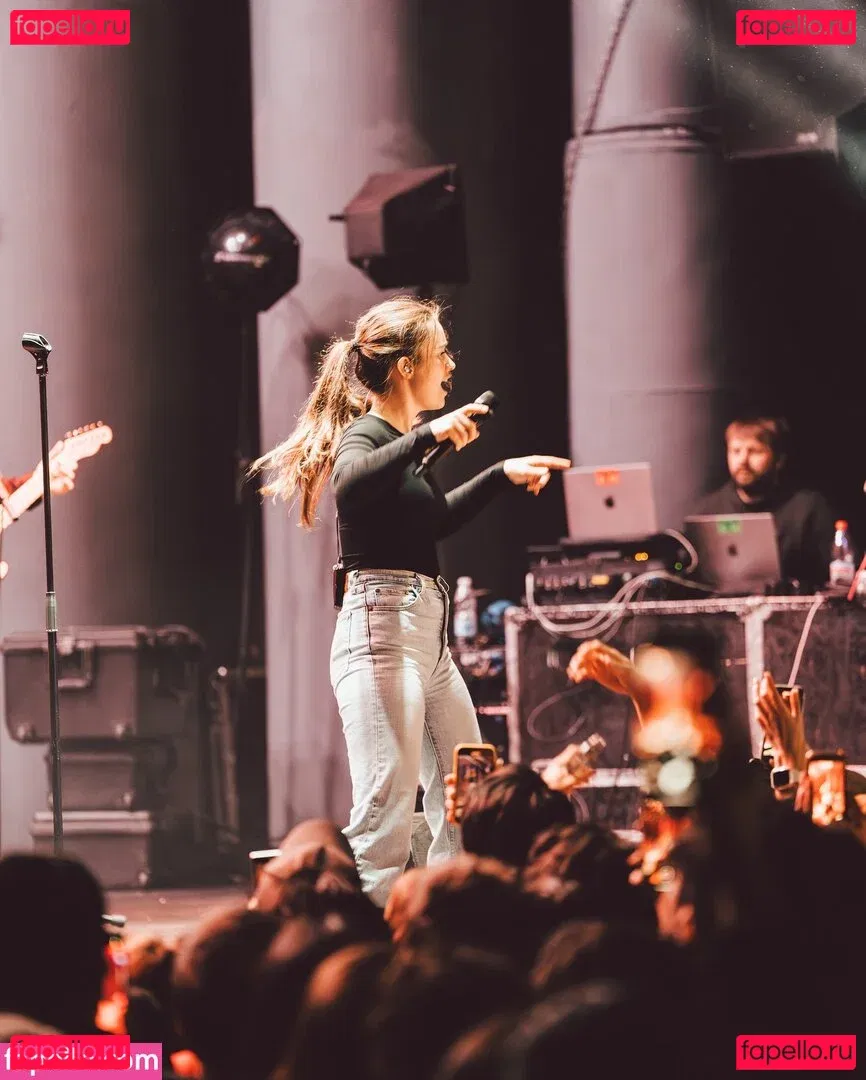 Sigrid Onlyfans Photo Gallery 