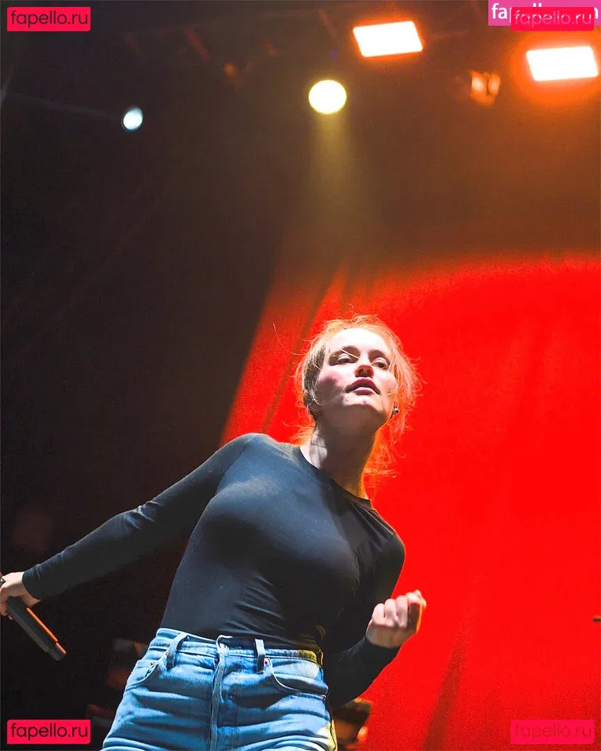 Sigrid Onlyfans Photo Gallery 