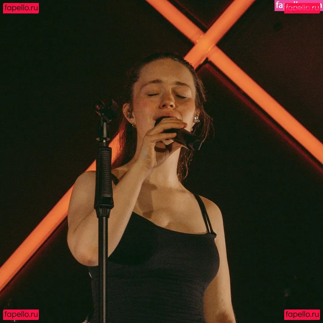 Sigrid Onlyfans Photo Gallery 