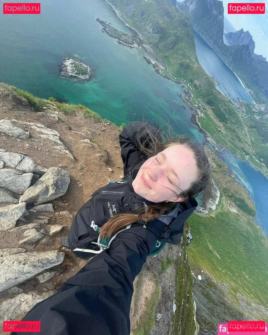 Sigrid Onlyfans Photo Gallery 