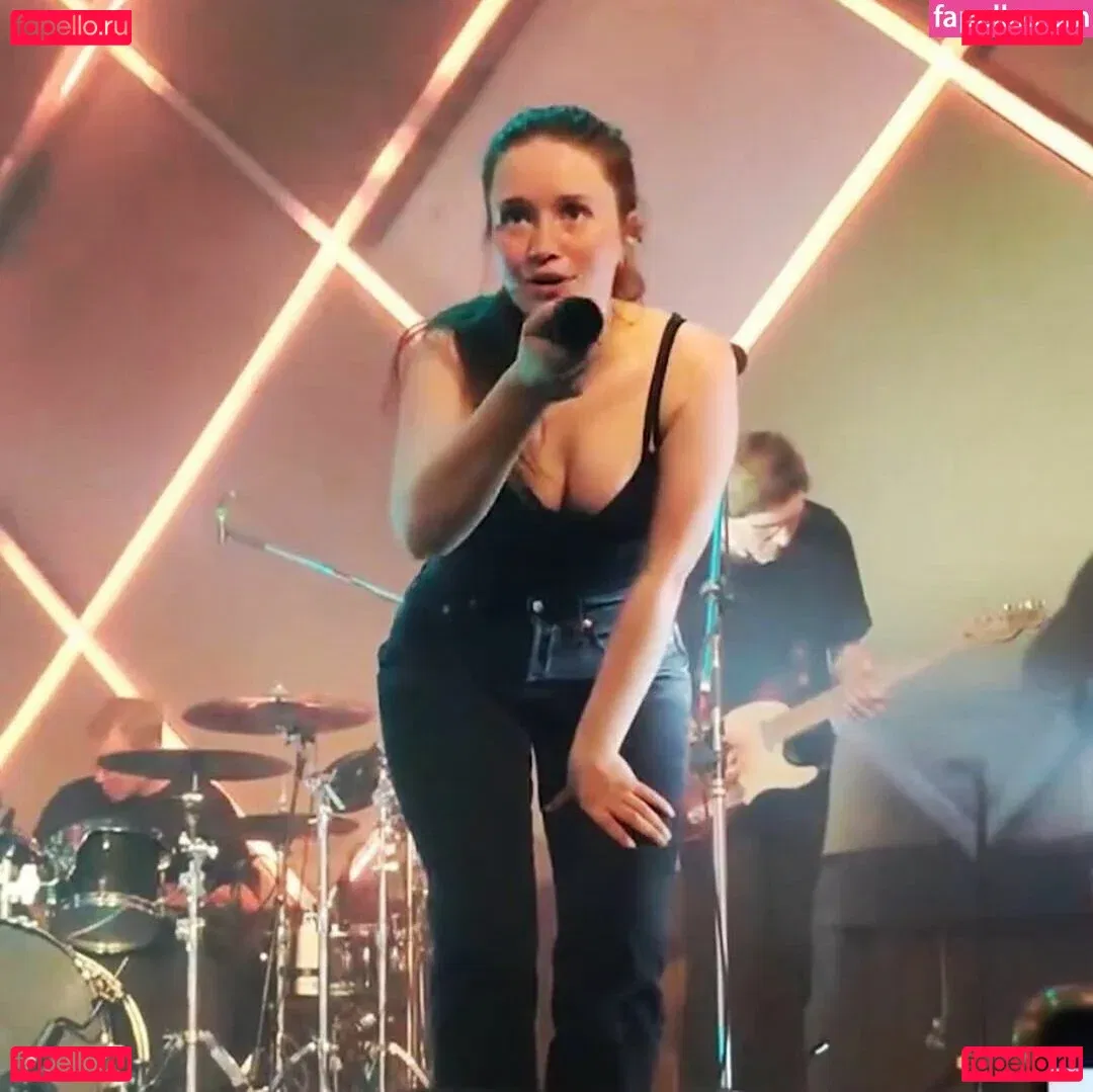 Sigrid Onlyfans Photo Gallery 