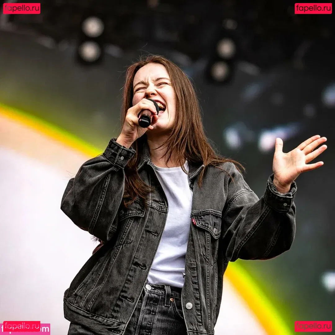 Sigrid Onlyfans Photo Gallery 