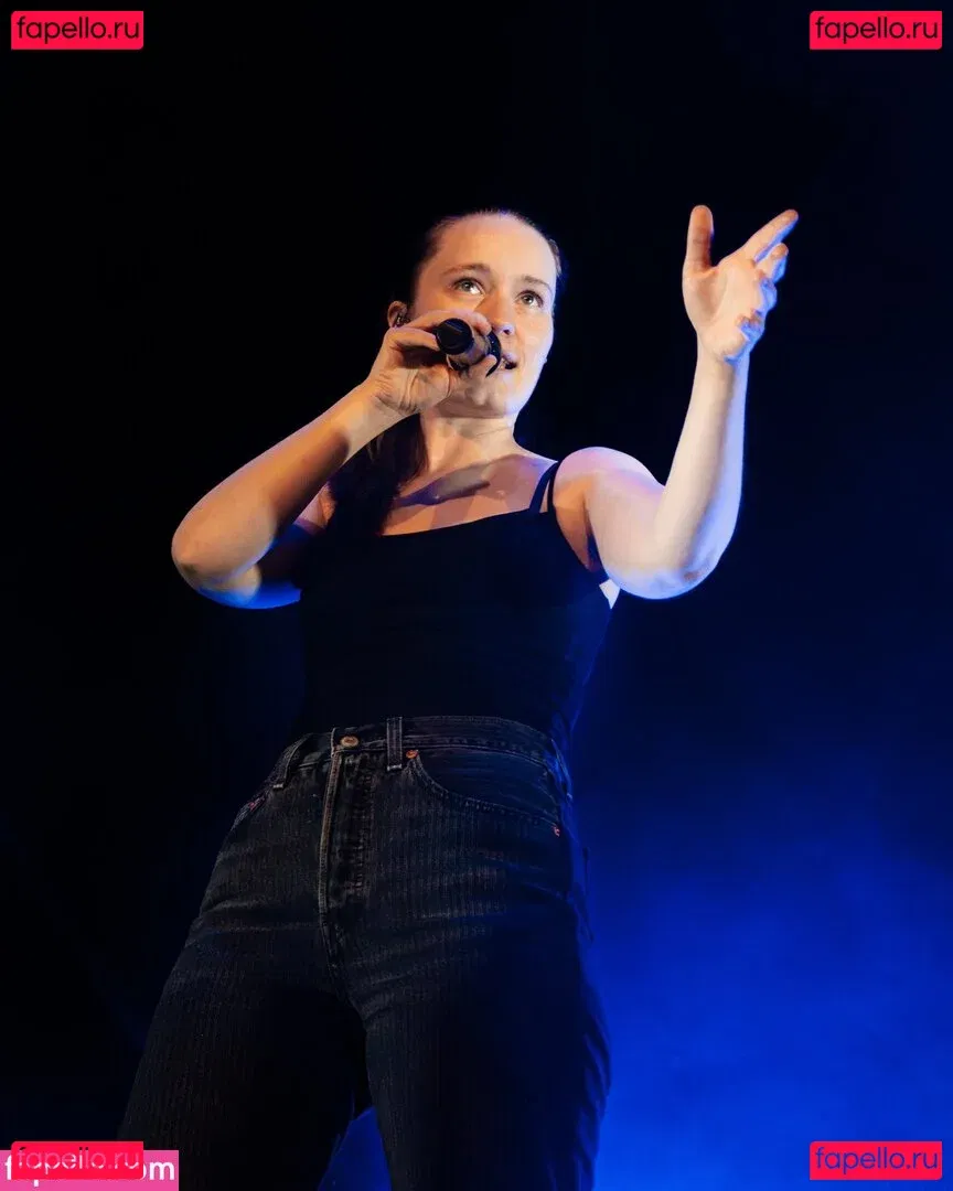 Sigrid Onlyfans Photo Gallery 