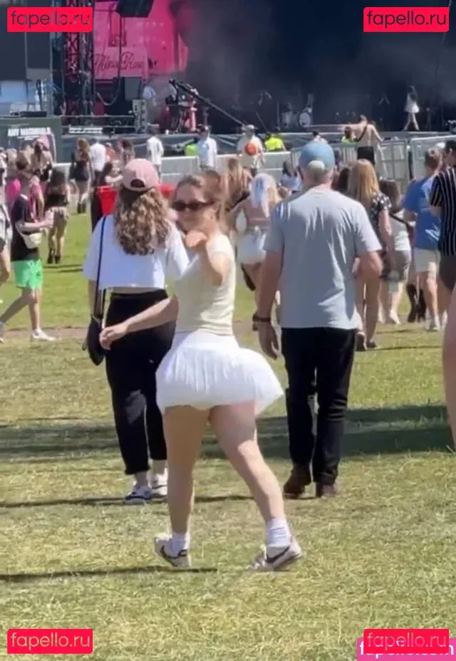 Sigrid Onlyfans Photo Gallery 