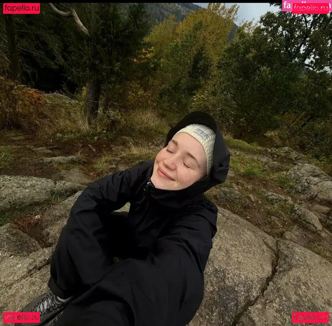 Sigrid Onlyfans Photo Gallery 