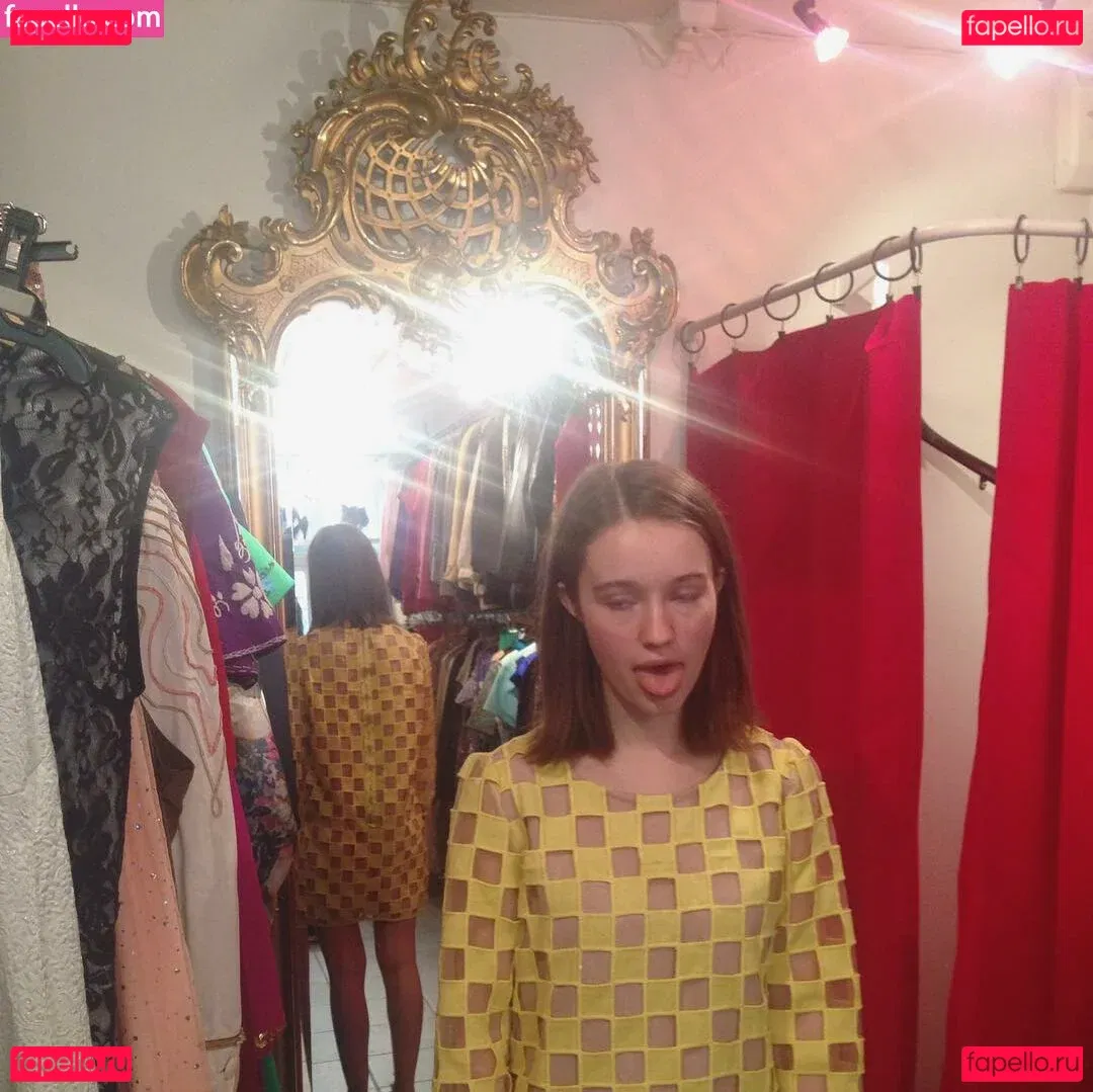 Sigrid Onlyfans Photo Gallery 