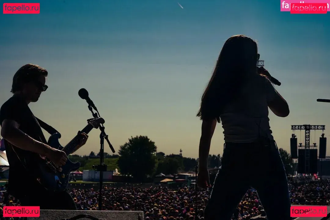 Sigrid Onlyfans Photo Gallery 