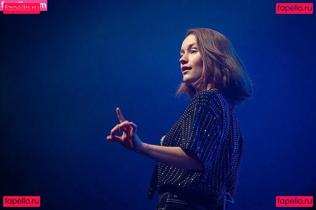 Sigrid Onlyfans Photo Gallery 